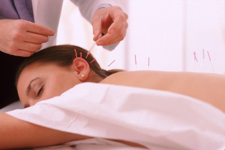 Acupuncture pour l'ostéochondrose cervicale