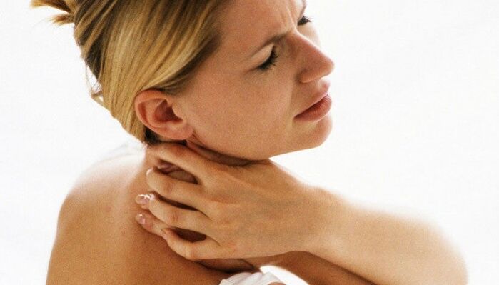 douleur dans le cou avec ostéochondrose